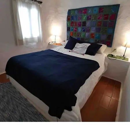Апартаменты Apartamento En Poblado De Pescadores Vell *